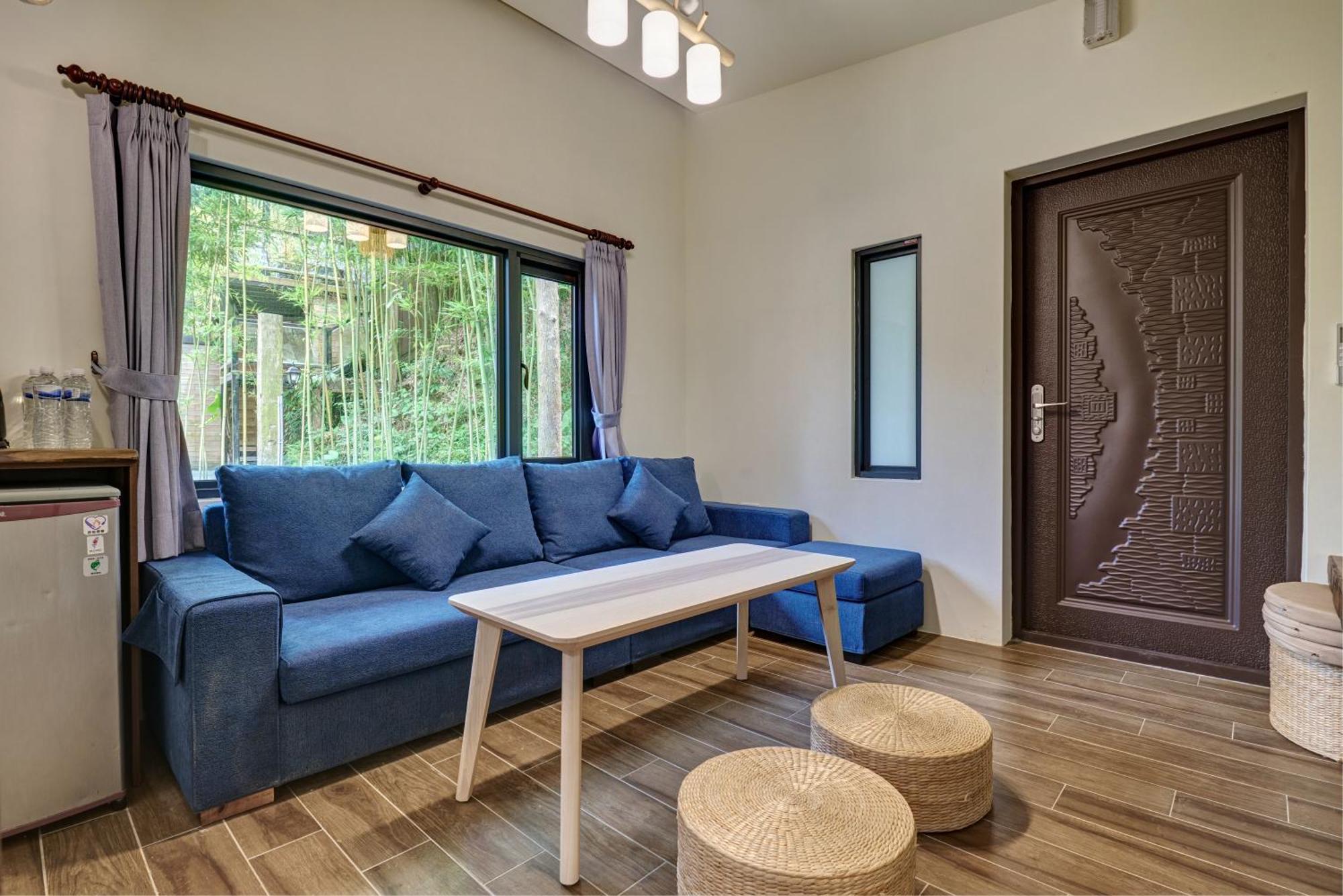 Zhou Ye Cottage Sanyi Eksteriør billede